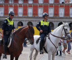 пазл Муниципальная полиция на лошадях, Мадрид